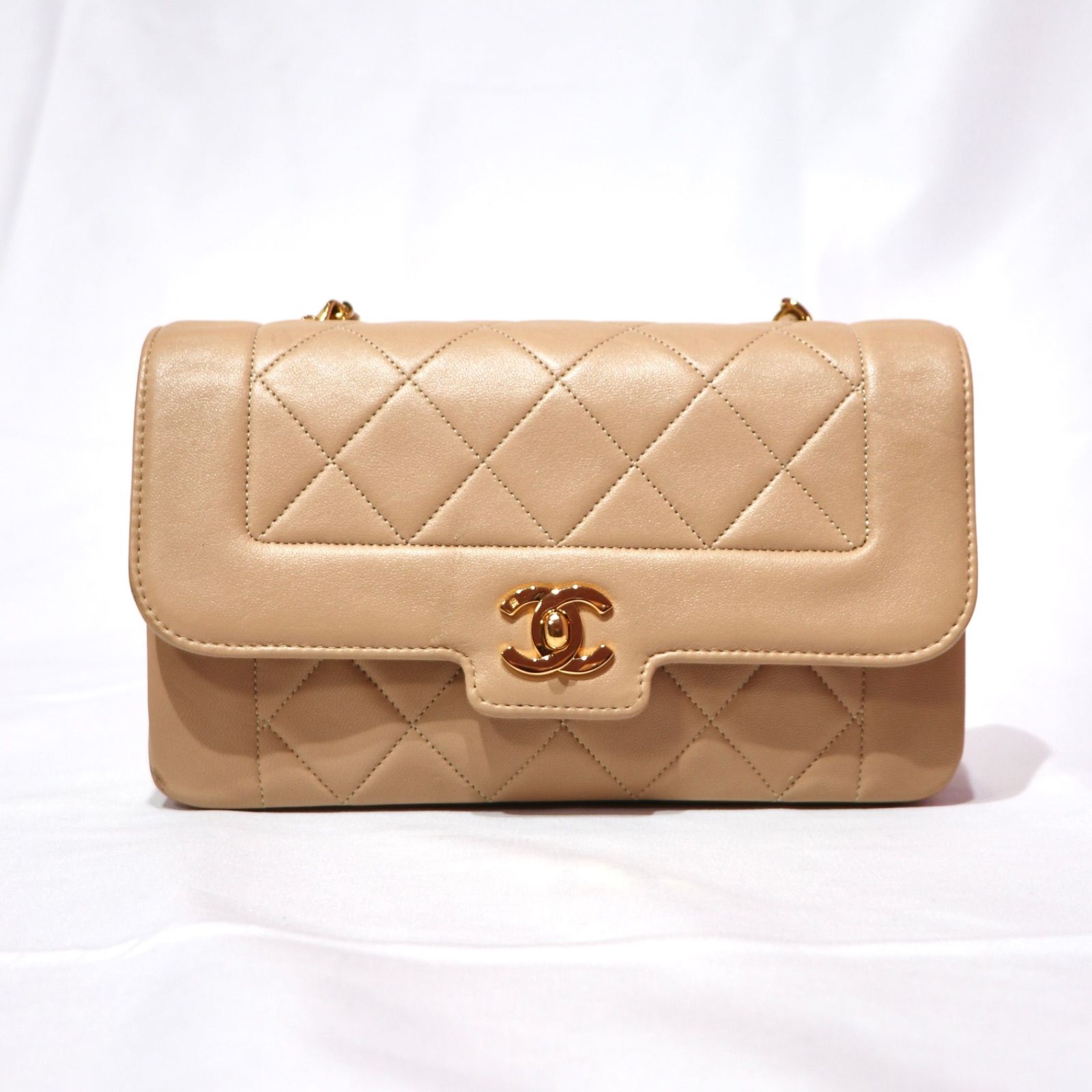 美品】CHANEL シャネル マドモアゼル ミニ マトラッセ ショルダー 