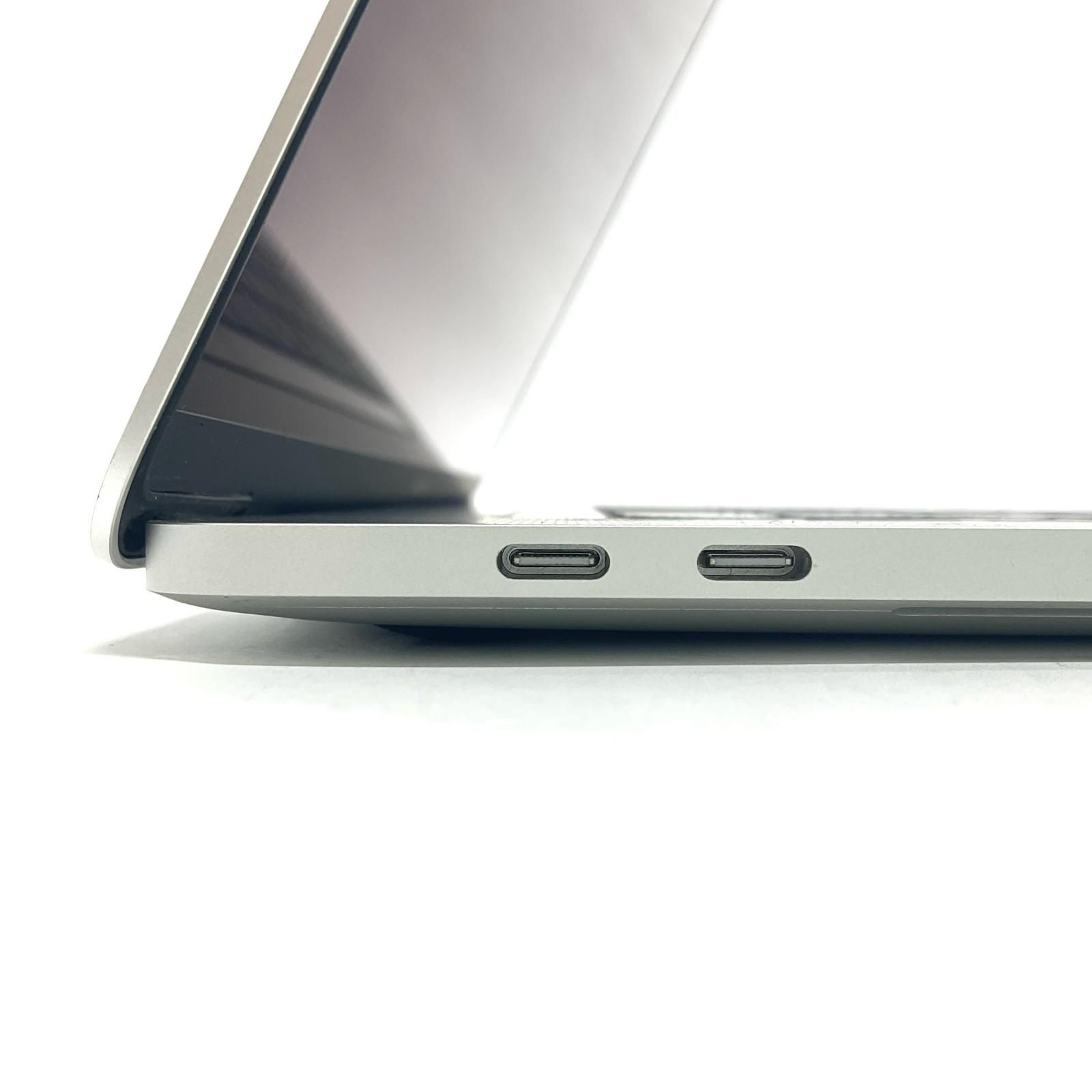 Apple MacBook Pro 15インチ 2019 6コア i7 16GB 256GB シルバー 85.5