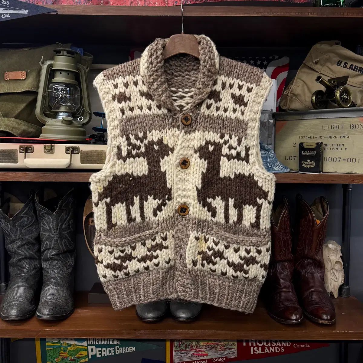 ✨極美品✨FAB カウチンニット トナカイ柄 木製ボタン ショールカラー