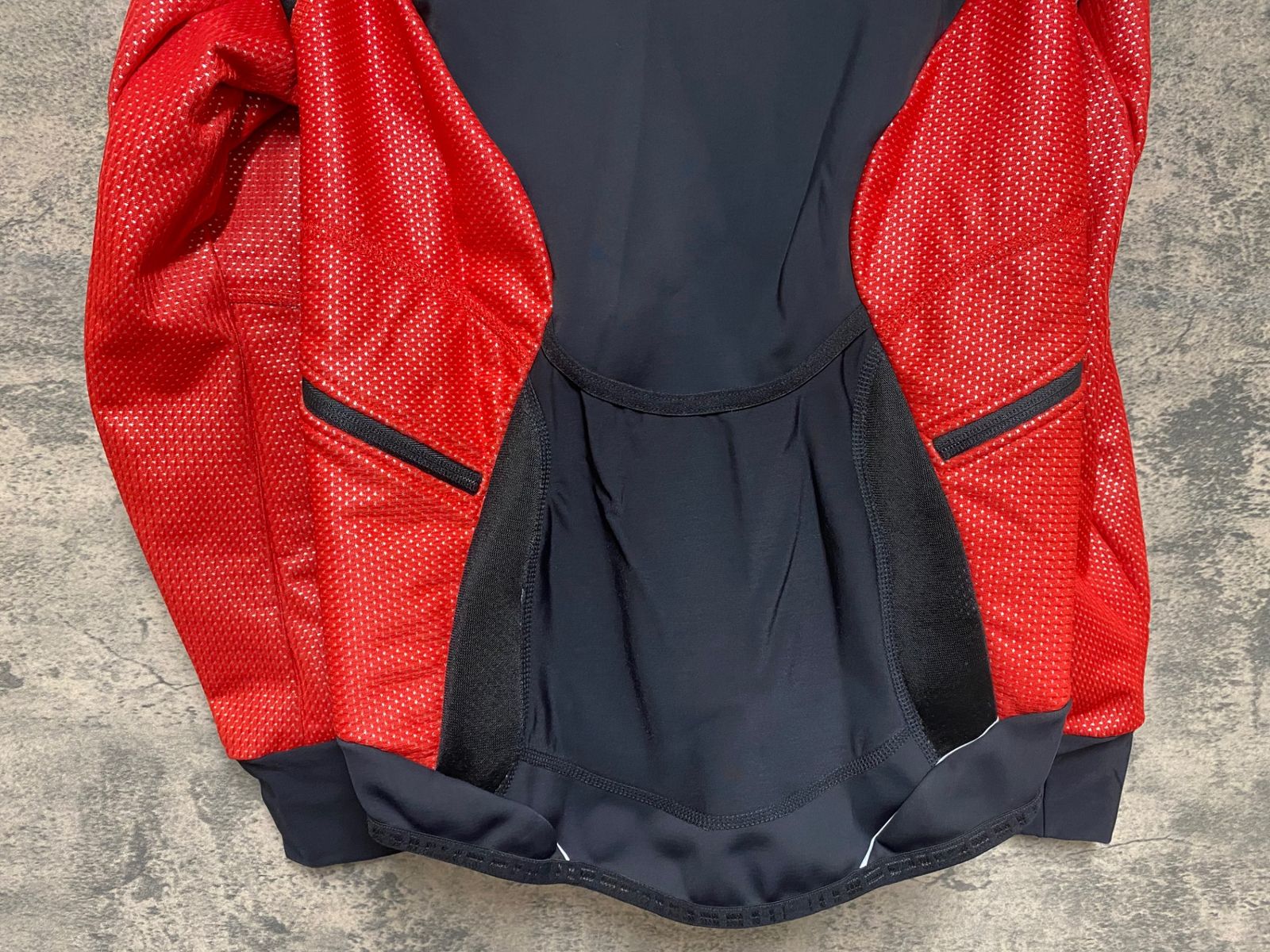 JP507 アソス assos fugujack 長袖 サイクルジャケット 赤 XS 裏起毛