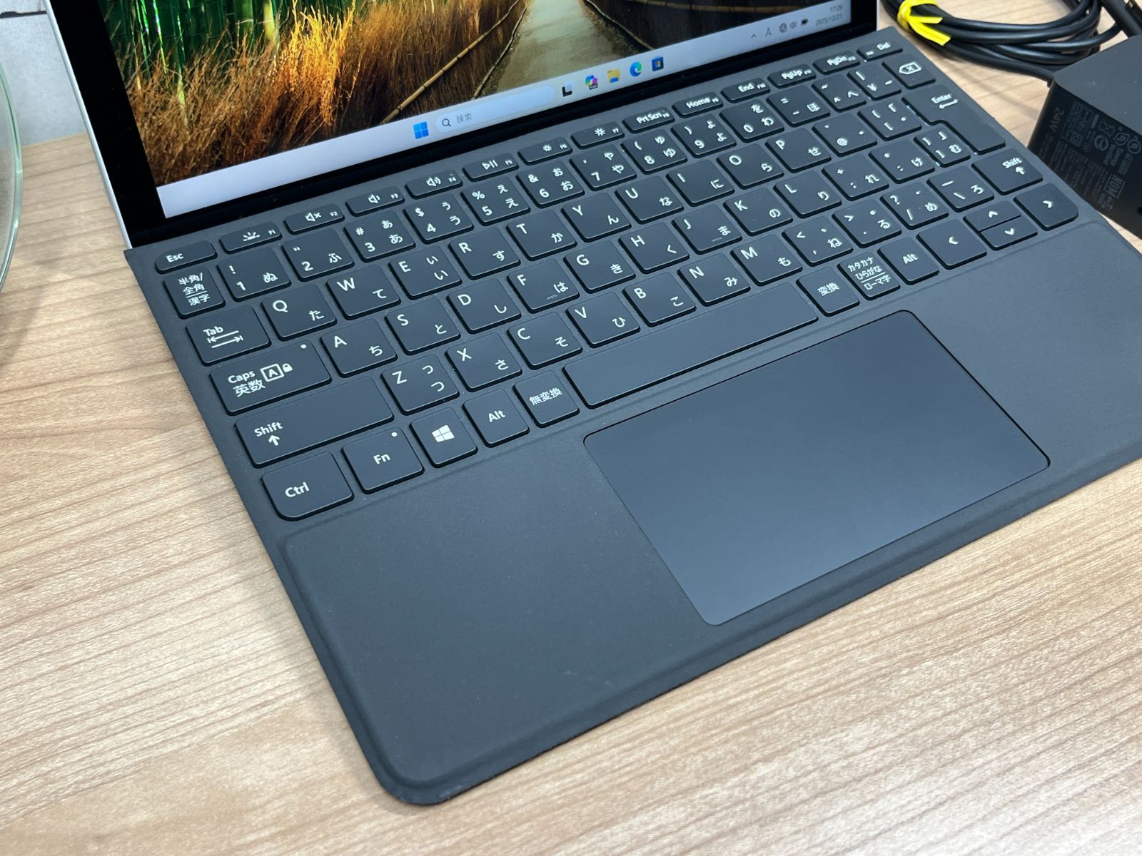 美品・LTE】06221 Surface Go2 8GB Office2024 Win11 タブレット 