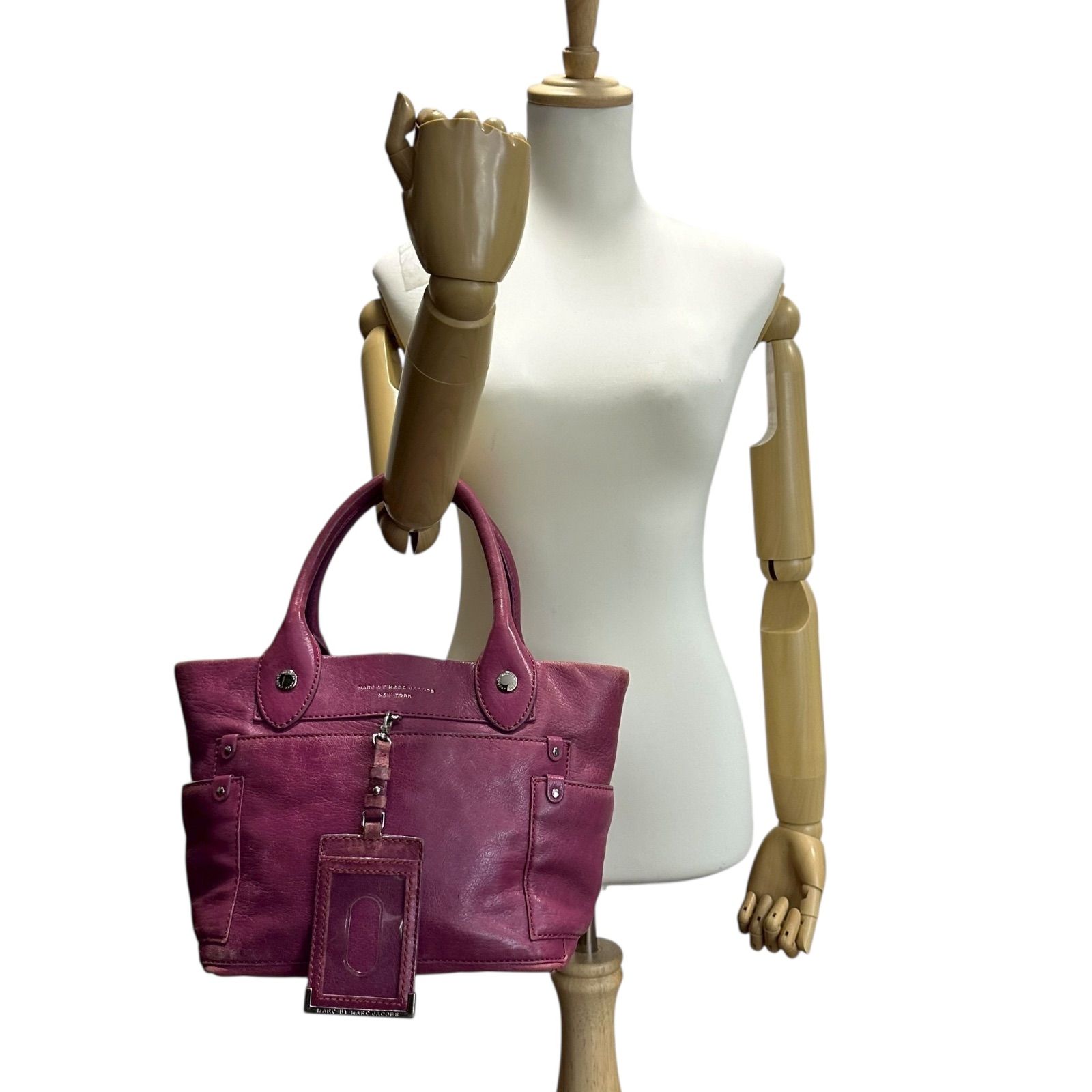マークバイマークジェイコブス クラシックQ　y2k バッグ　ボルドー マークバイマークジェイコブス クラシックQ y2k バッグ ボルドー