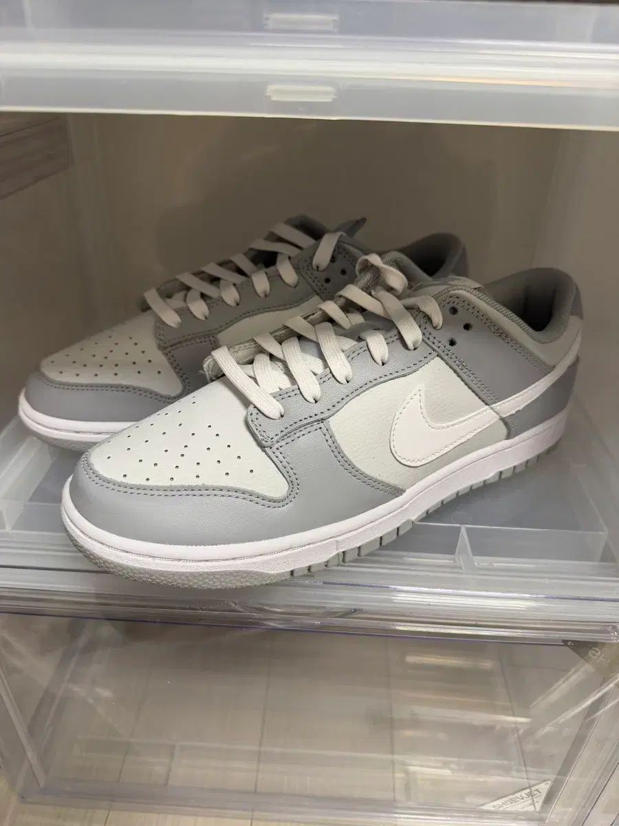 超激得，高品質 (新品) NIKE ダンク ロー レトロ ウルフ グレー 270 シューズ(男性用)
