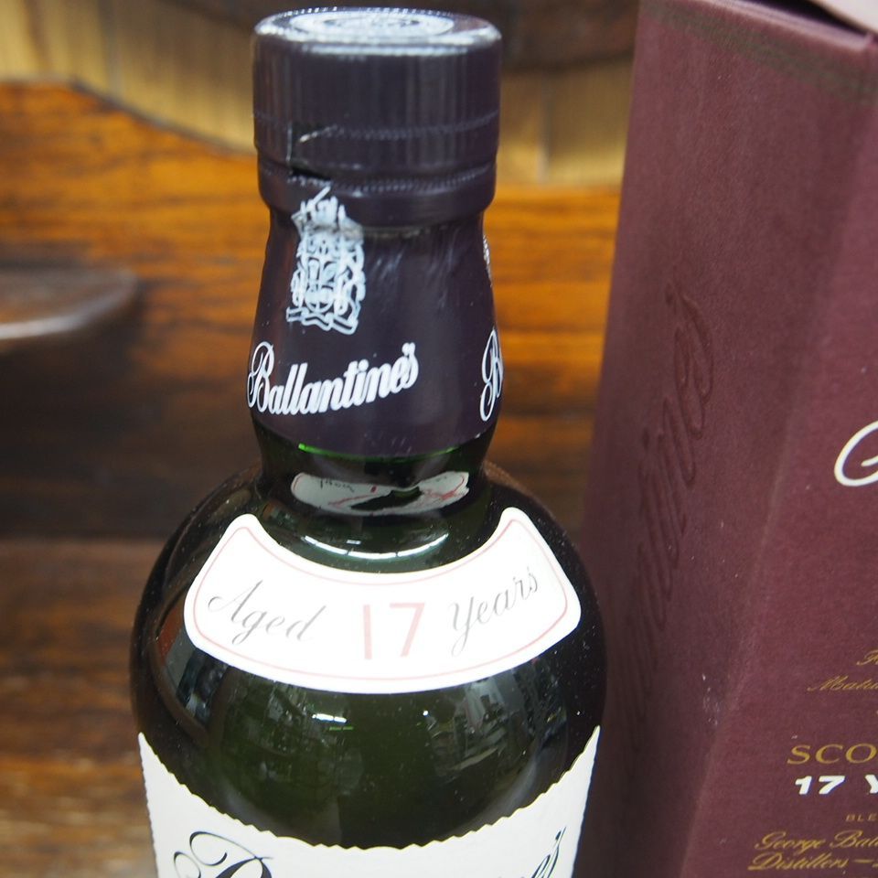 箱付き 未開栓 750ml ウイスキー バランタイン17年 Ballantine's very