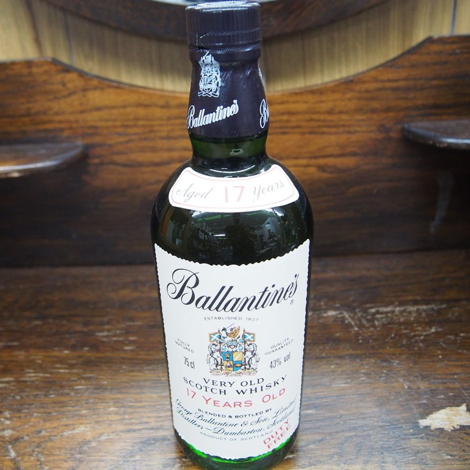 箱付き 未開栓 750ml ウイスキー バランタイン17年 Ballantine's very