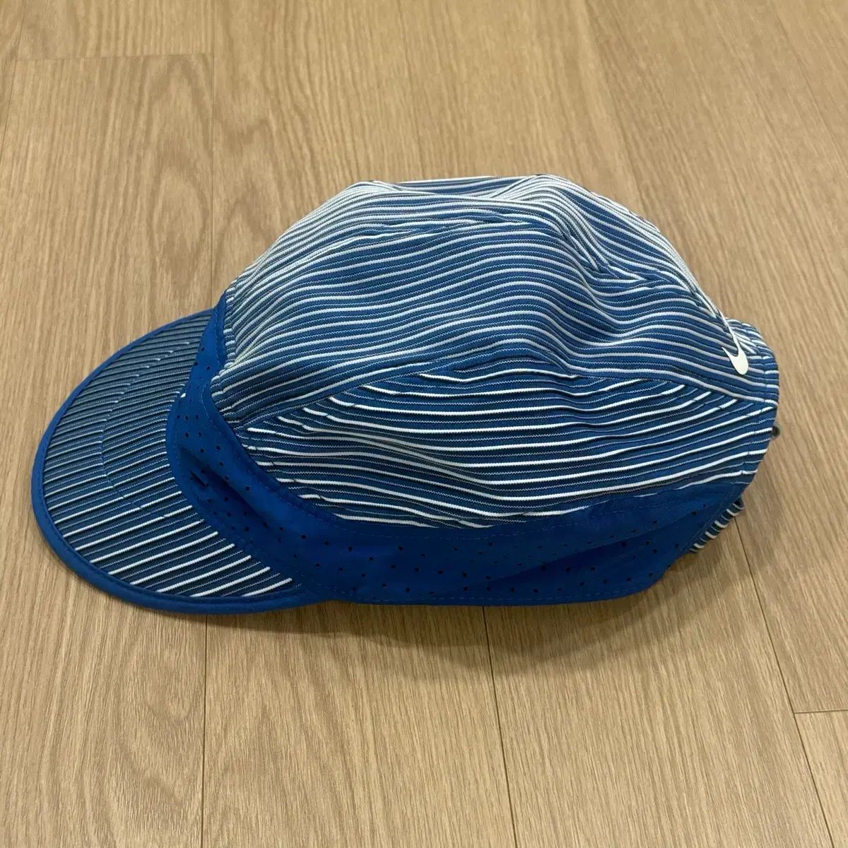 ディスカウント NIKE ギャクソウ ランニングキャップ GYAKUSOU CAP one