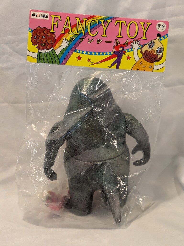 ZOLLMEN FANCY TOY MEDICOM TOY メゴ ブラック 一つ目 - メルカリ