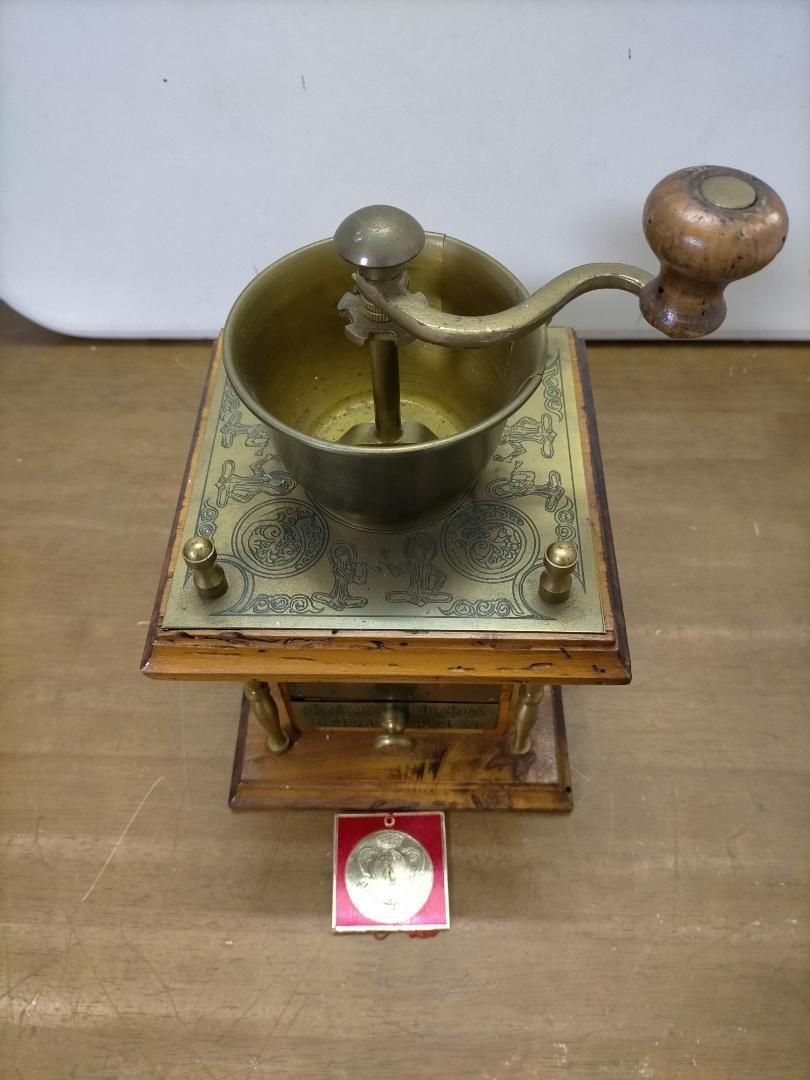 アンティーク ITALY 木製 珈琲 手挽きコーヒーミル 250402-2T - メルカリ