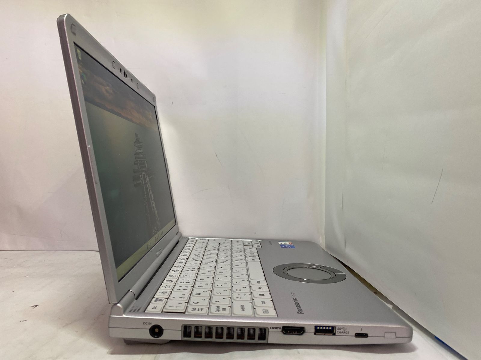 中古パソコン] Let's note CF-SV1RDLKS - メルカリ