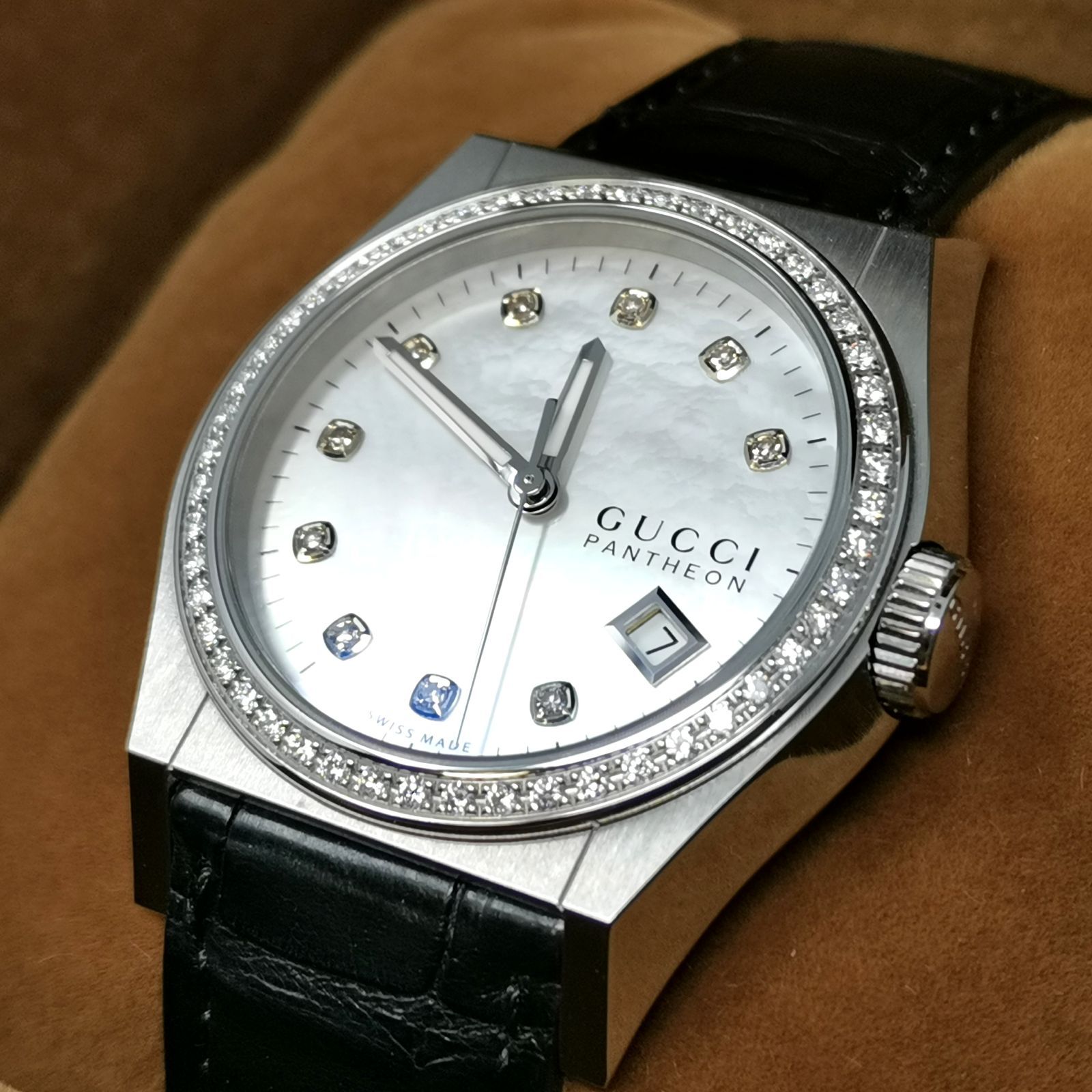 【GUCCI】グッチPANTHEON 腕時計 ダイヤベゼル/稼動品 稼動品 GUCCI PANTHEON グッチ パンテオン ダイヤベゼル 10Pダイヤ