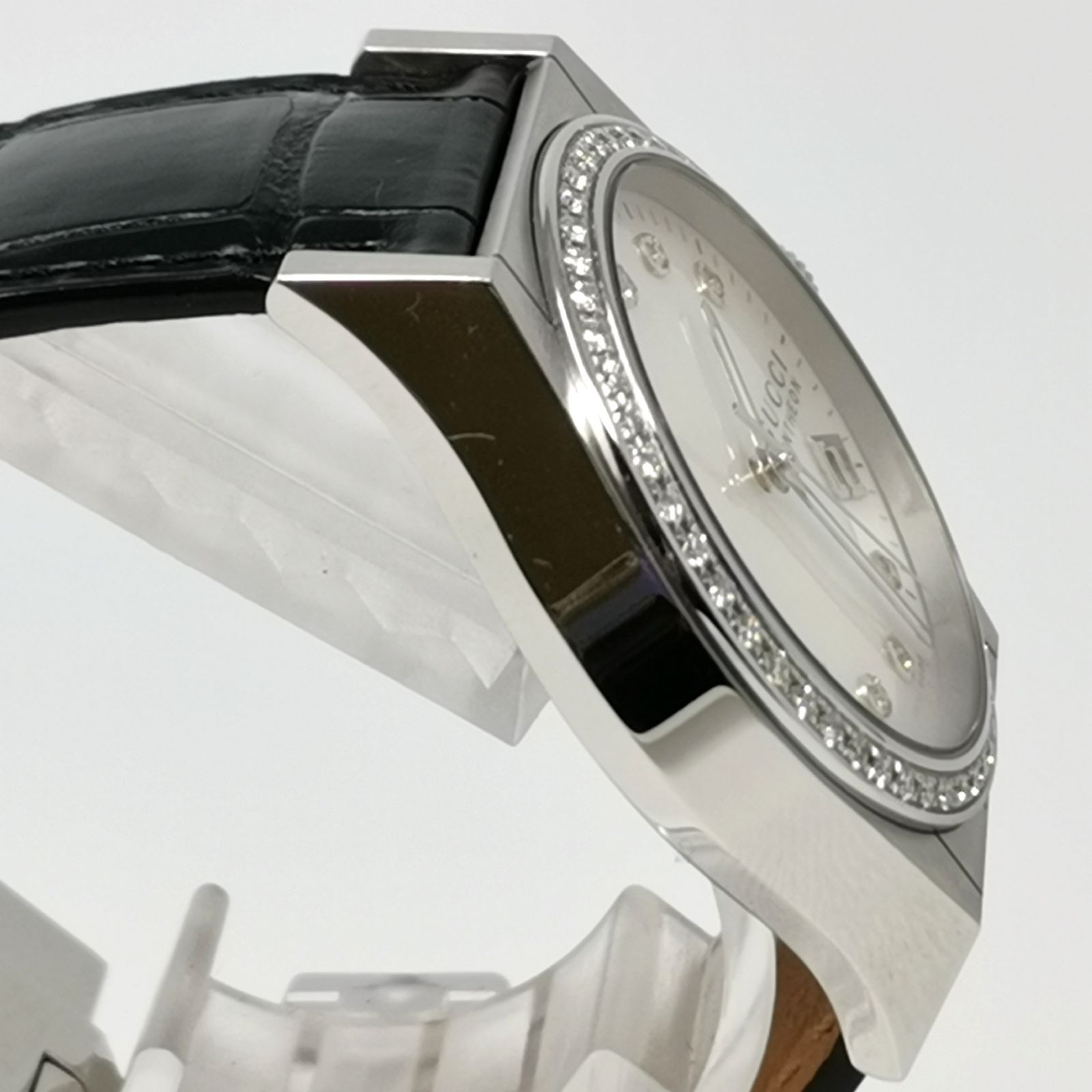 稼動品 GUCCI PANTHEON グッチ パンテオン ダイヤベゼル 10Pダイヤ