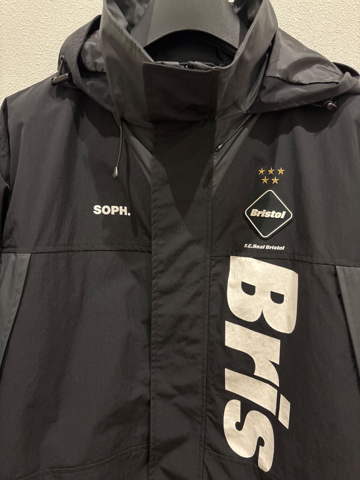 SOPH)BRISTOL FCRB ロゴウォームアップナイロンJKT 黒灰白 S - メルカリ