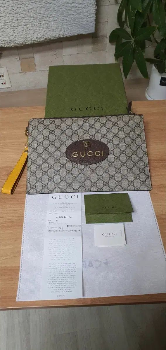 グッチ NEOヴィンテージ クラッチバッグ 正規品 S級 (レシート O)