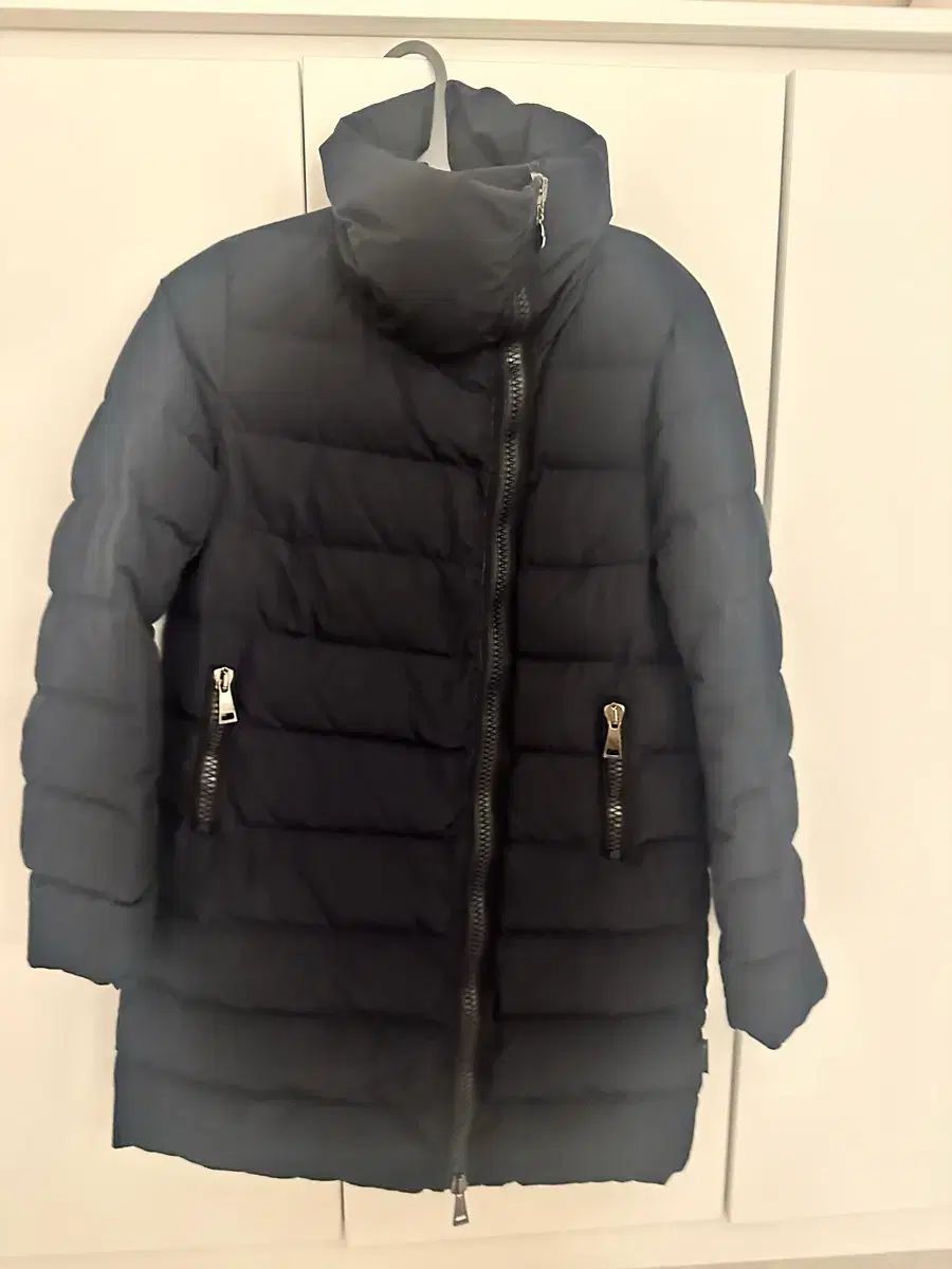 モンクレール ジェルボワーズ ダウン 1サイズ ネイビー - メルカリ