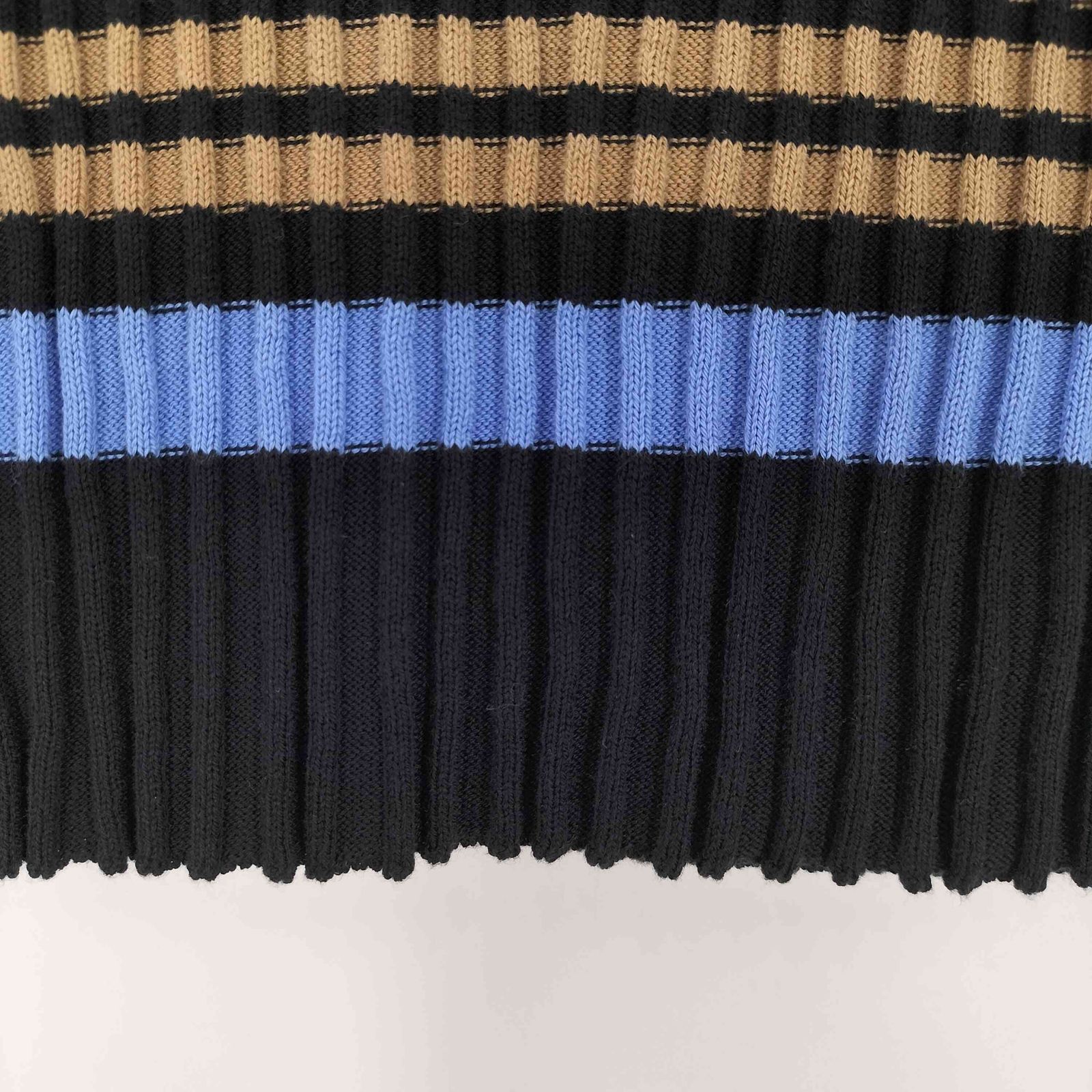 レッドヴァレンティノ RED VALENTINO マルチボーダー S/Sニット