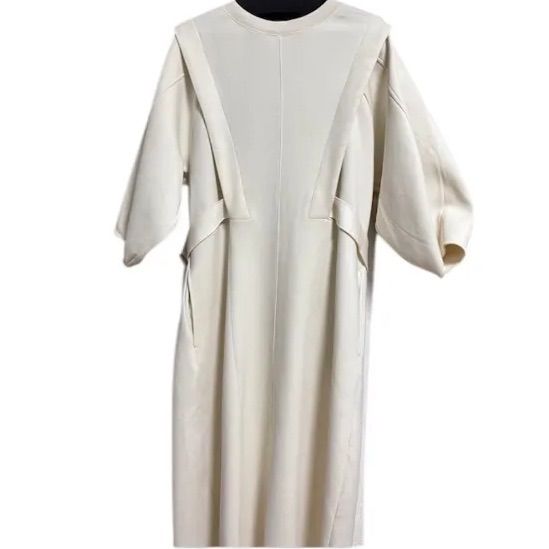 お年玉価格✨アダムエロペ サイドベルトダンボールワンピース - メルカリ