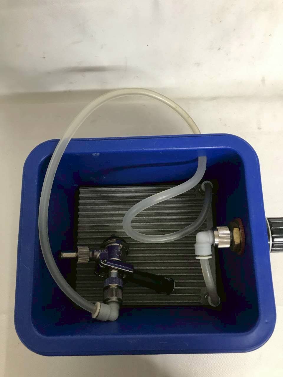 北見市発】ボクソン工業 氷冷式ビールサーバー F-26R 青 家庭用