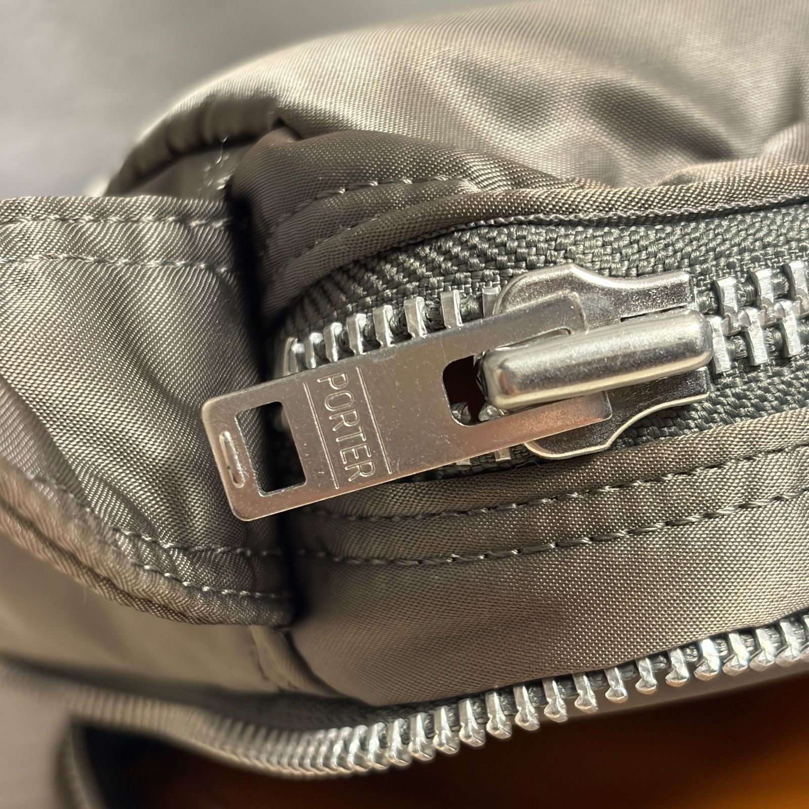 ✨PORTER ポーター タンカー ショルダーバッグ シルバー ナイロン