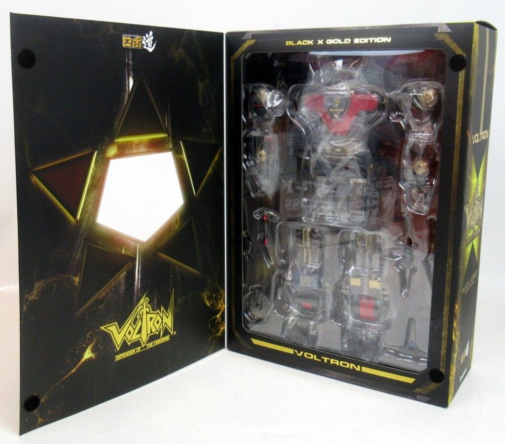 threezero ロボ道 ボルトロン ブラック×ゴールド版 3Z0779 ボルトロンロボ道 ボルトロン（ブラック×ゴールド版） – threezero store