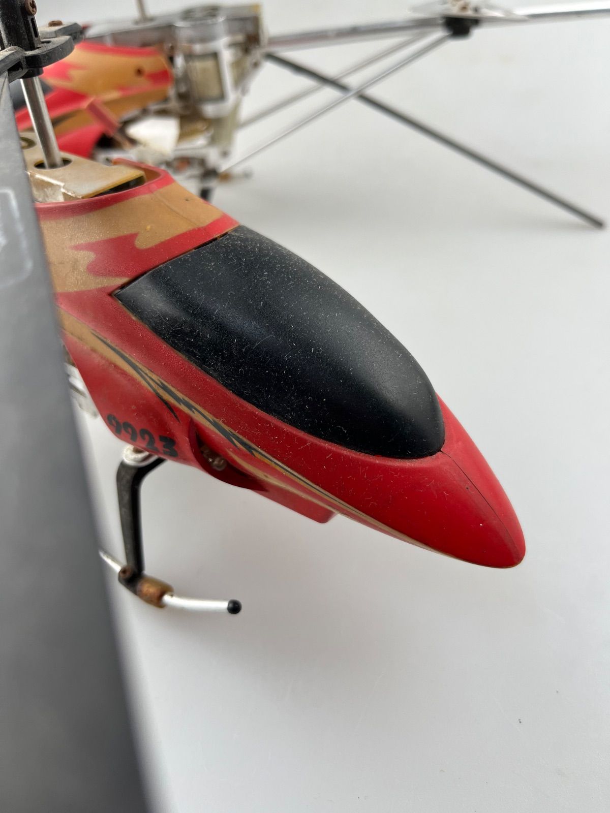 ジャンク ラジコン ラジコンヘリ ヘリコプター 2機 - メルカリ