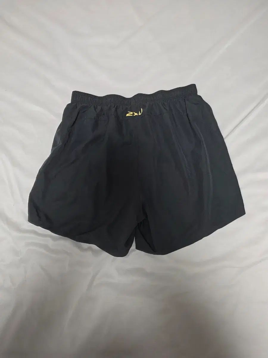 2XU ランニング ショーツ L チャコール (ペチコート O 総丈 40cm)