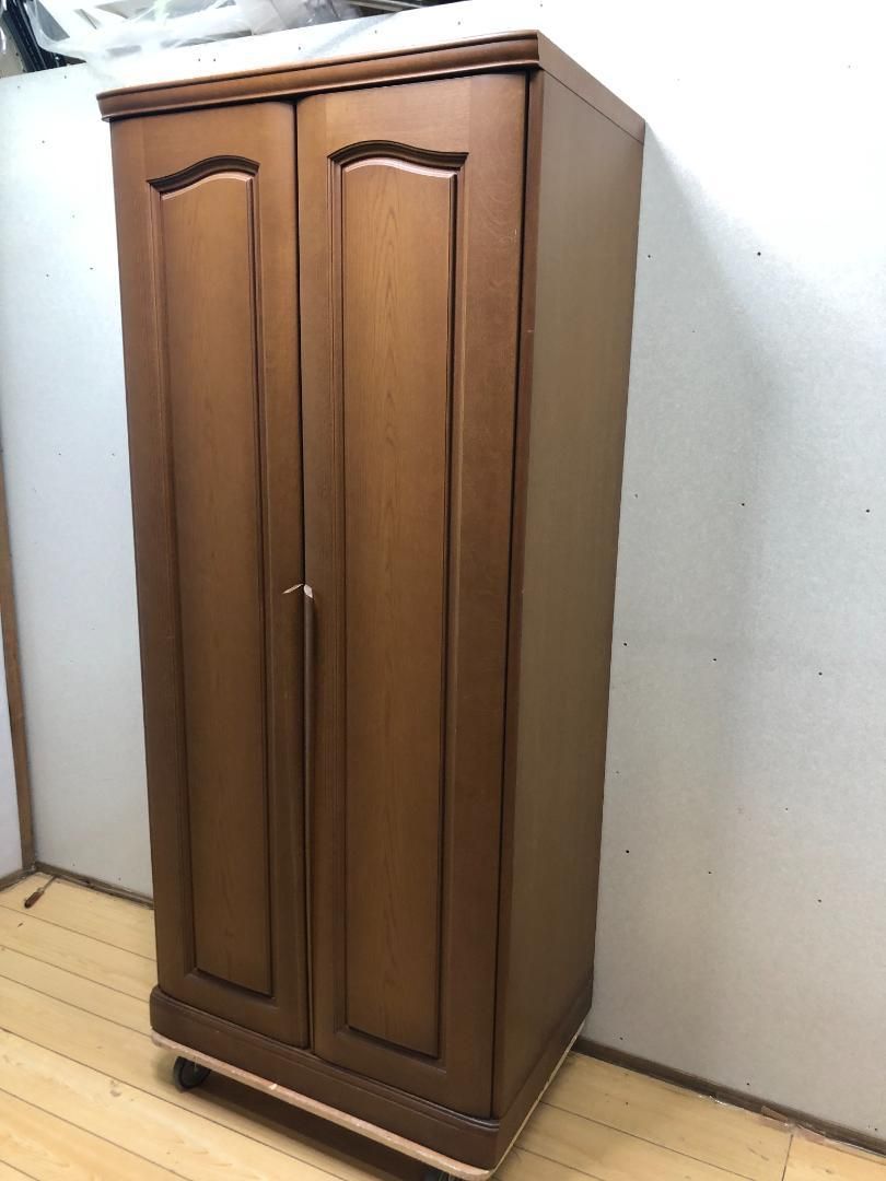 府中家具　洋服ダンス　木製品 野中木工所 ワードローブ 3枚戸 135cm ウォールナット オーク 洋服