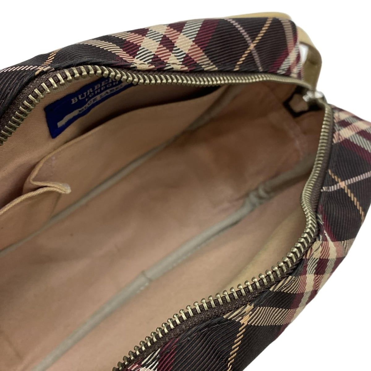 Burberry Blue Label(バーバリーブルーレーベル) ショルダーバッグ