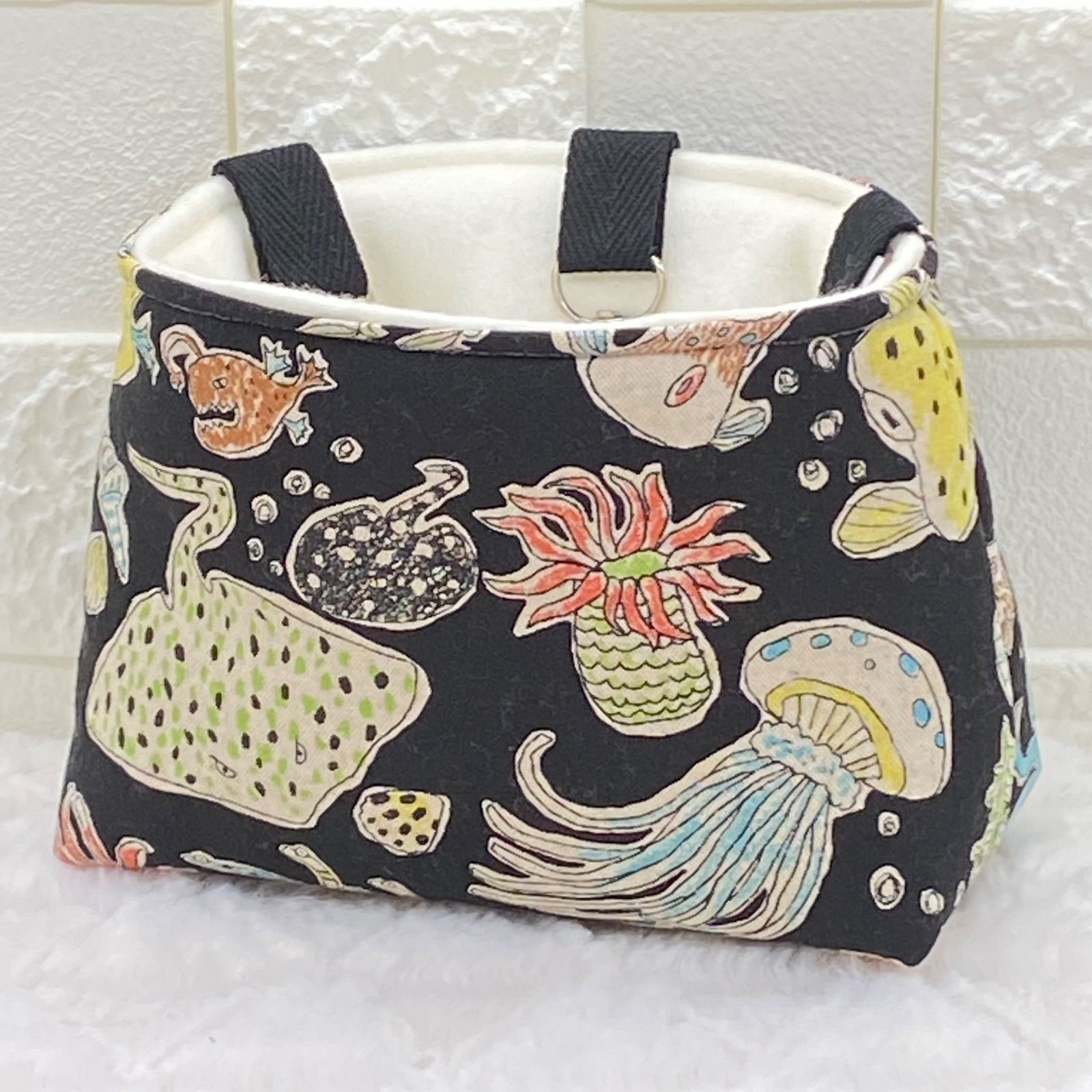 【ろん】フクロモモンガ ファミリーポーチ フクロモモンガ ポーチ ファミリーサイズ N0042 - メルカリ