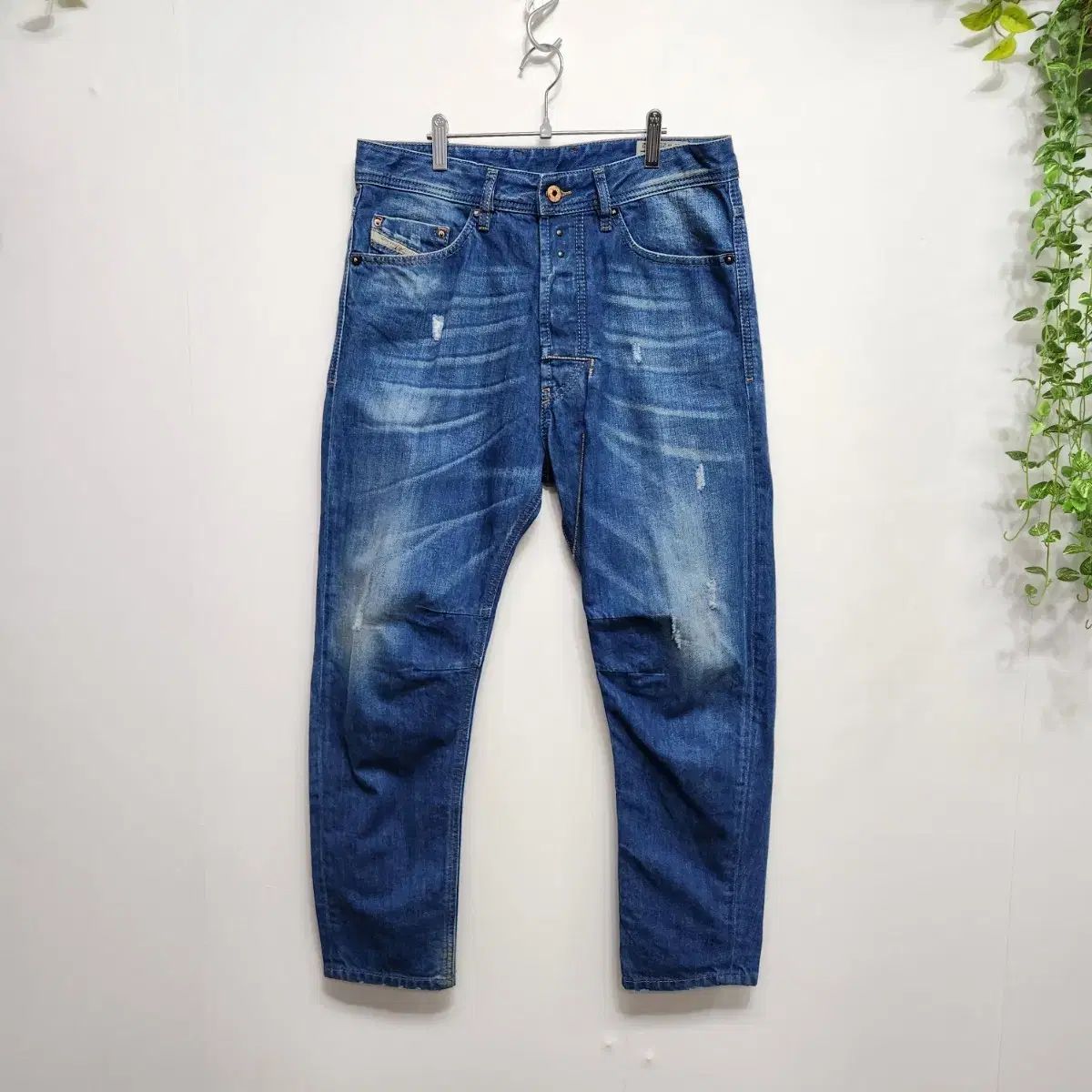 DIESEL NARROT デニム ウォッシュ デニム ズボン 29 サイズ DIESEL 