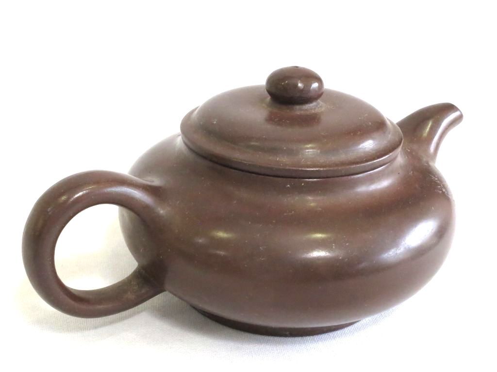 クリアランス 【223345】 中国 紫砂茶壺 中國宜興 江蘇省 古美術 急須