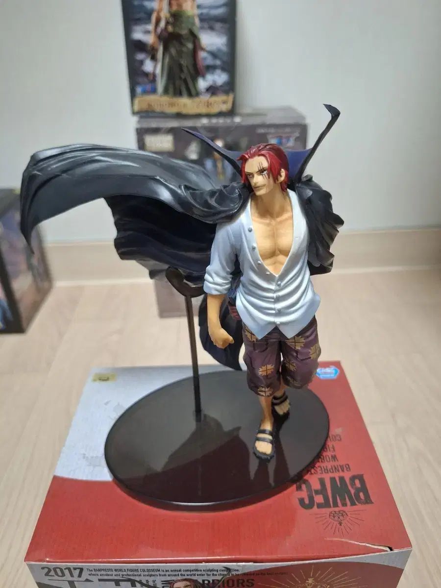 ONE PIECE シャンクス フィギュア ショップからお知らせ 【公式通販】