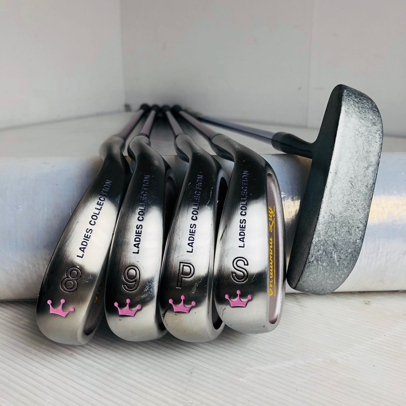 【格安‼】 マドンナ・リリー レディース ゴルフ クラブ 初心者 セット L 格安‼】 マドンナ・リリー レディース ゴルフ クラブ 初心者 セット L