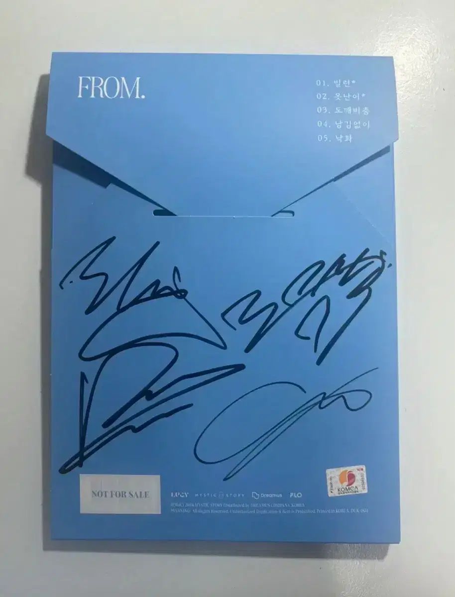 LUCY(ルシ) サイン入り アルバム ディスカウント 出品 LUCY(ルシ