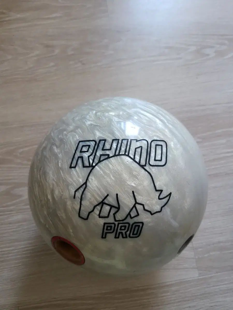 BRONN 韓国通販 ライノ プロ アイボリー 15p ボーリング 出品 - メルカリ