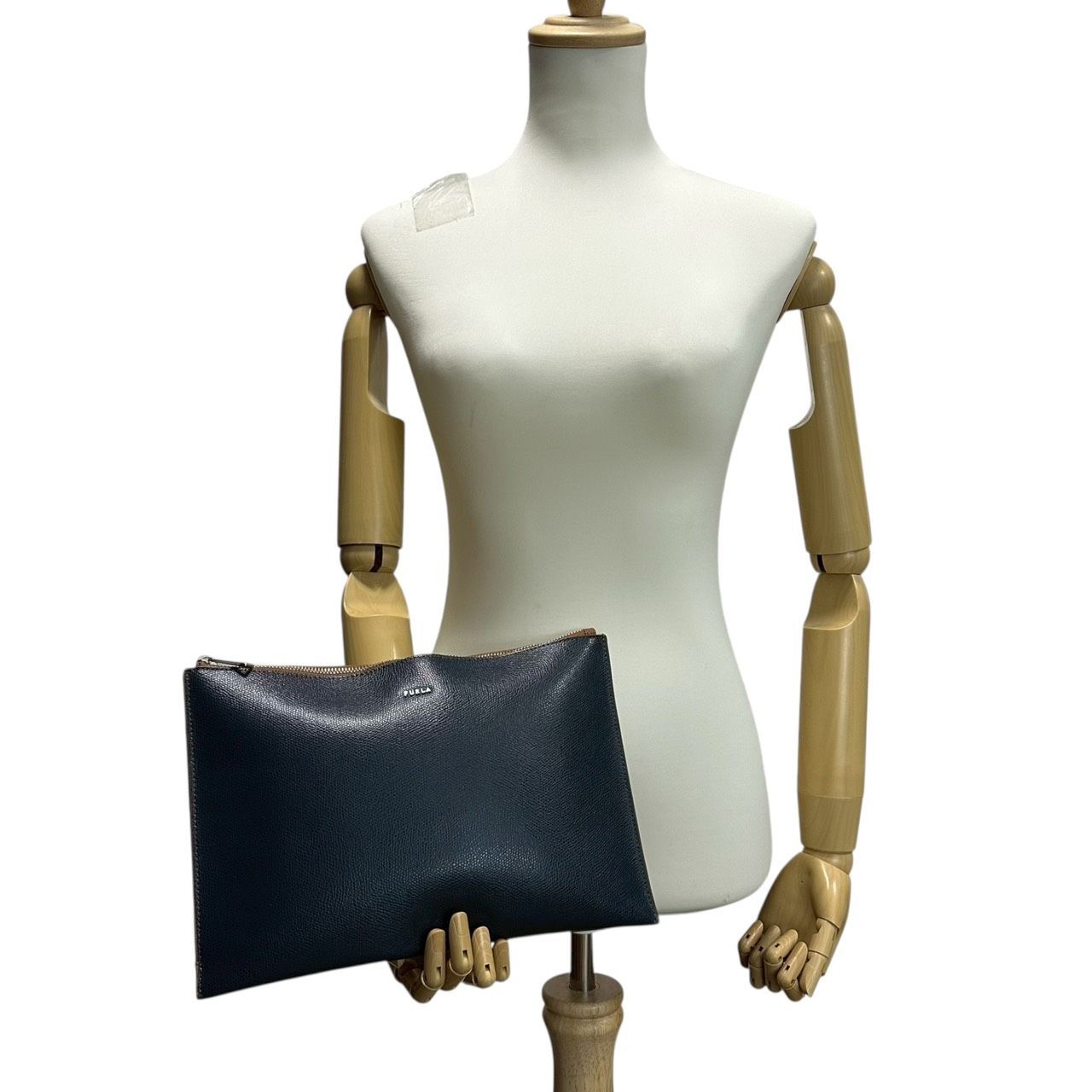 B4303】 FURLA フルラ クラッチバッグ セカンドバッグ ポーチ ネイビー