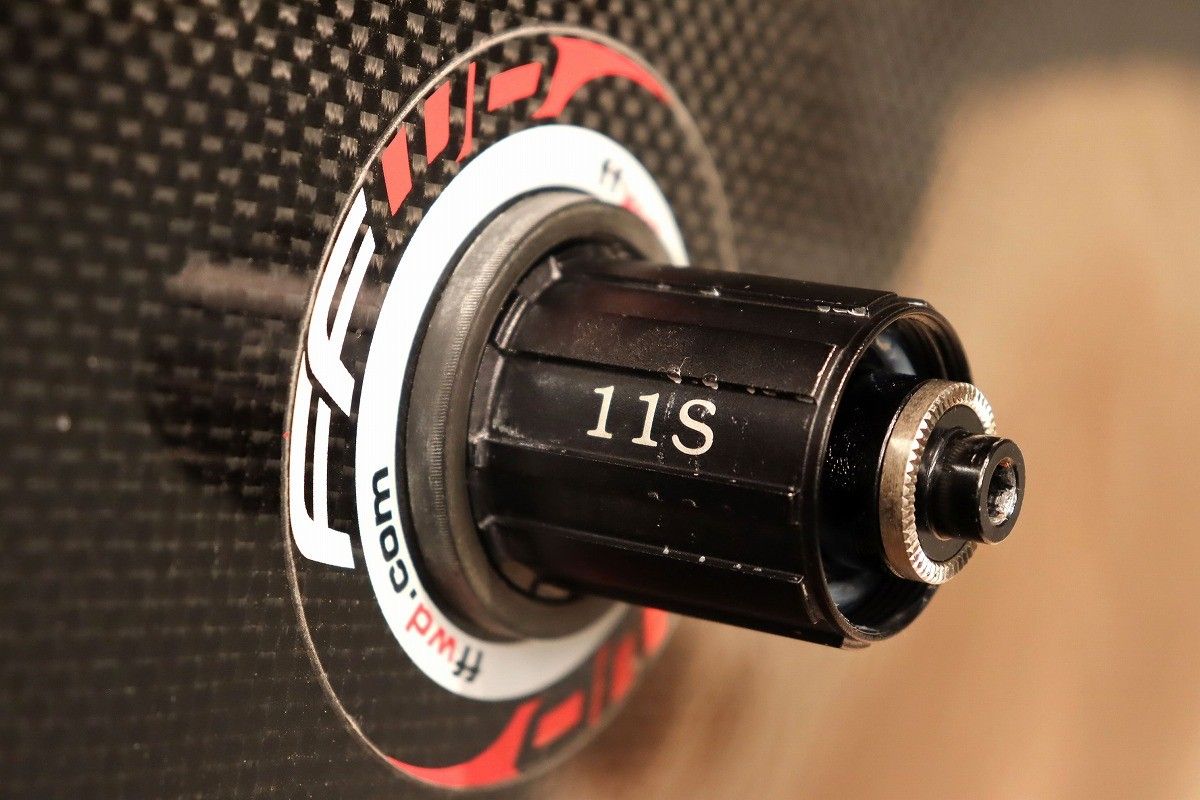 ファストフォワード FFWD 3SPOKE / DISC-T カーボン チューブラー