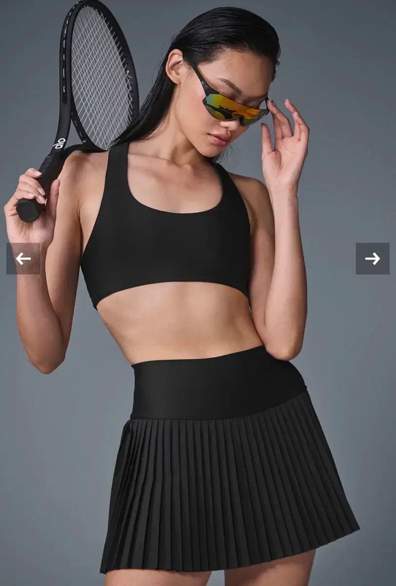 alo テニススカート 黒 新品タグ付き alo テニススカート 黒 新品タグ付き