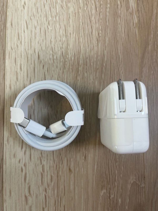 【225833】Apple アップル  未使用品！　30WUSB-C電源アダプタ+ケーブルセット　充電器 ホワイト