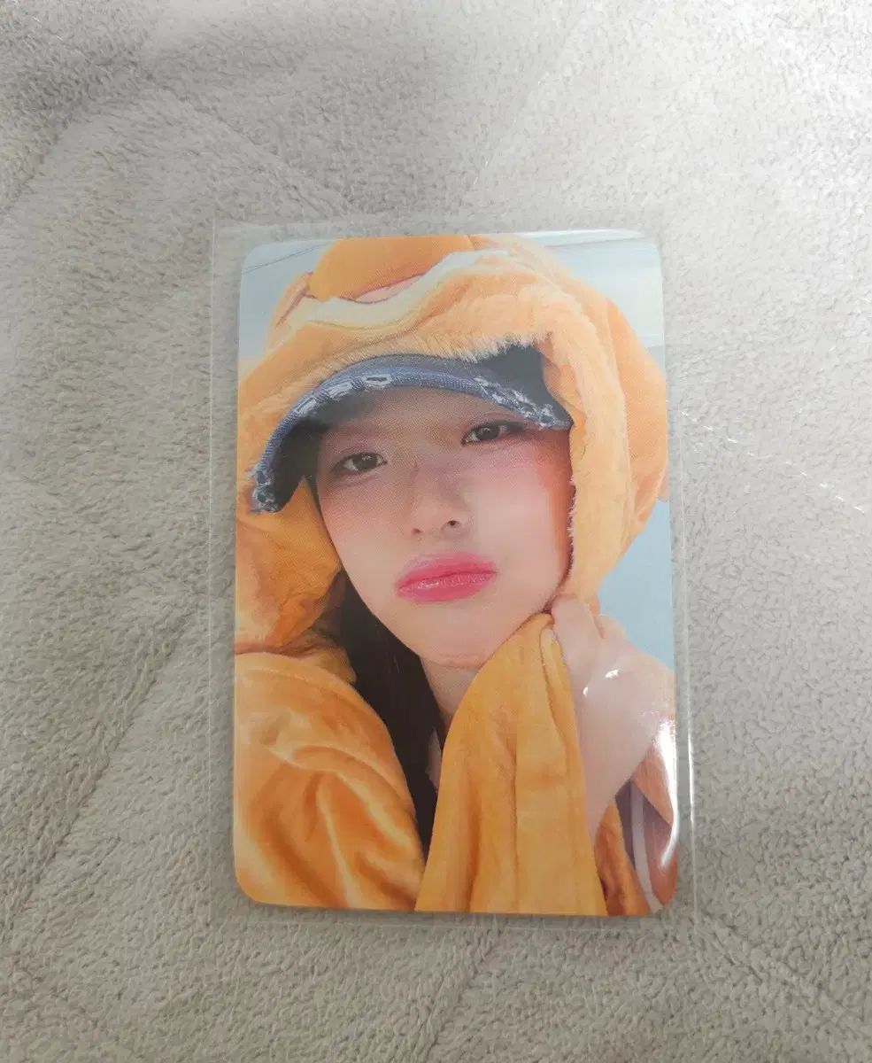 プロミスナイン (fromis_9) ジホン (BAEK JIHEON) ミュージック