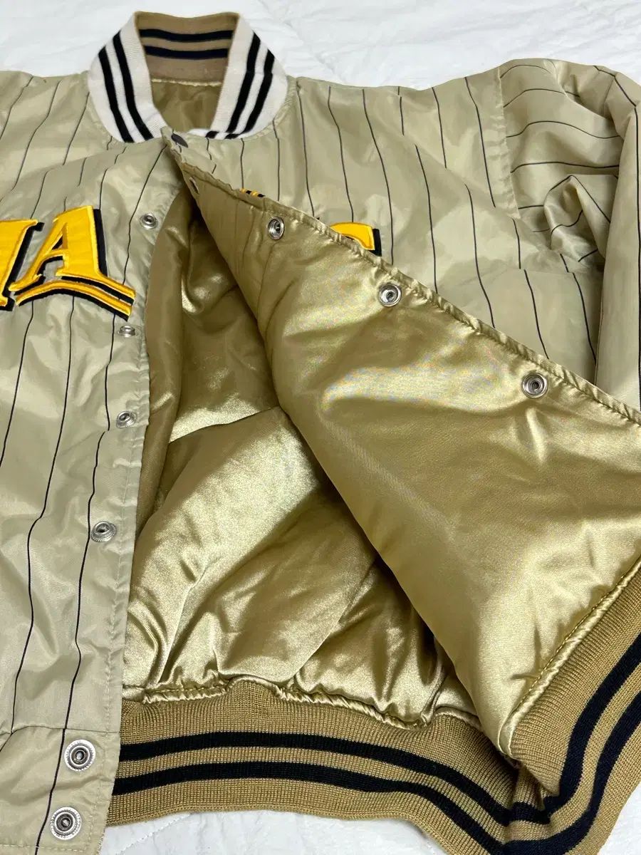 日本 ヴィンテージ モルツ ビア スタジャン リバーシブル large - メルカリ