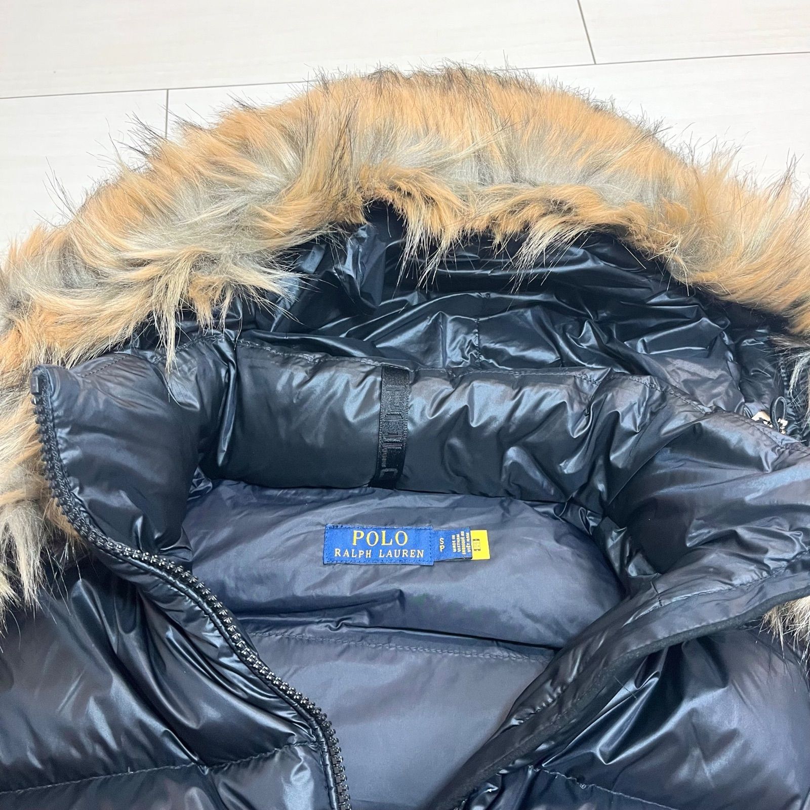 美品 ラルフローレン ウォーターリペラント ダウン ジャケット左腕