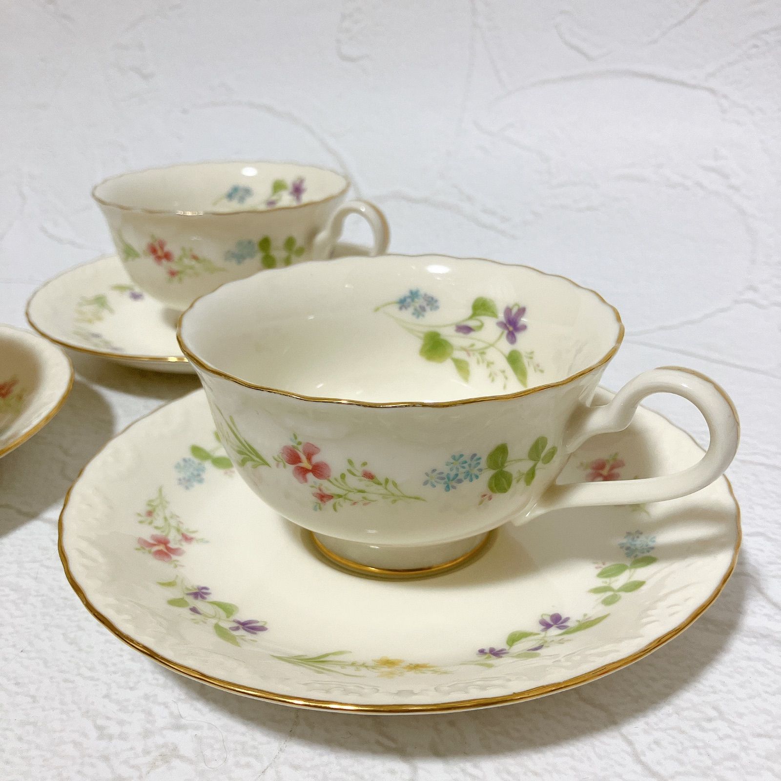 ノリタケ コンテンポラリー カップ＆ソーサー 3客セット 金彩 花柄