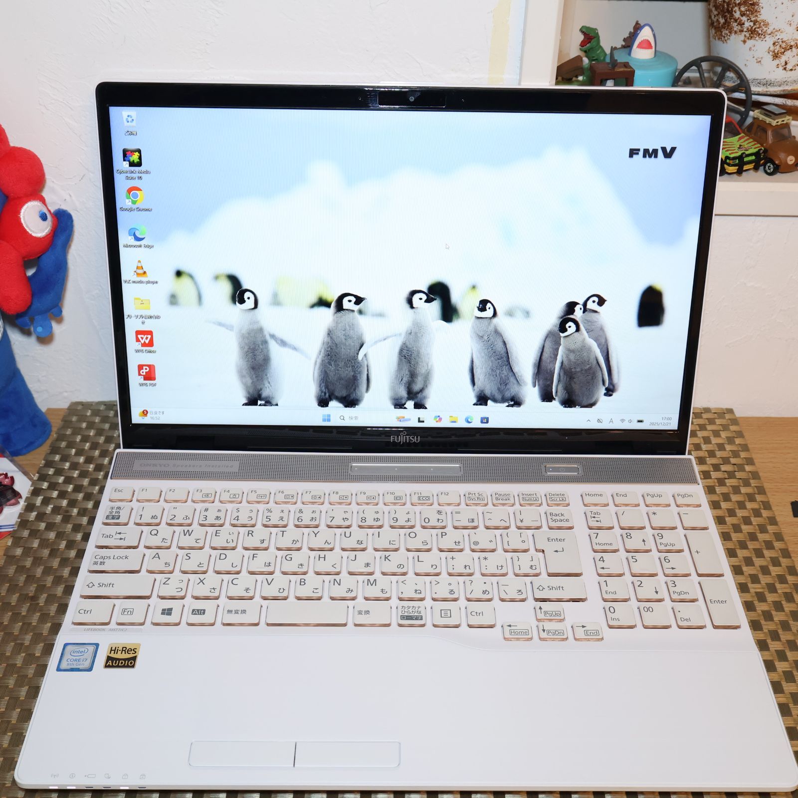 ほぼ新品Win11公式対応i7/メ16G/SSD/BD/無線/カメラ/TypeC - メルカリ