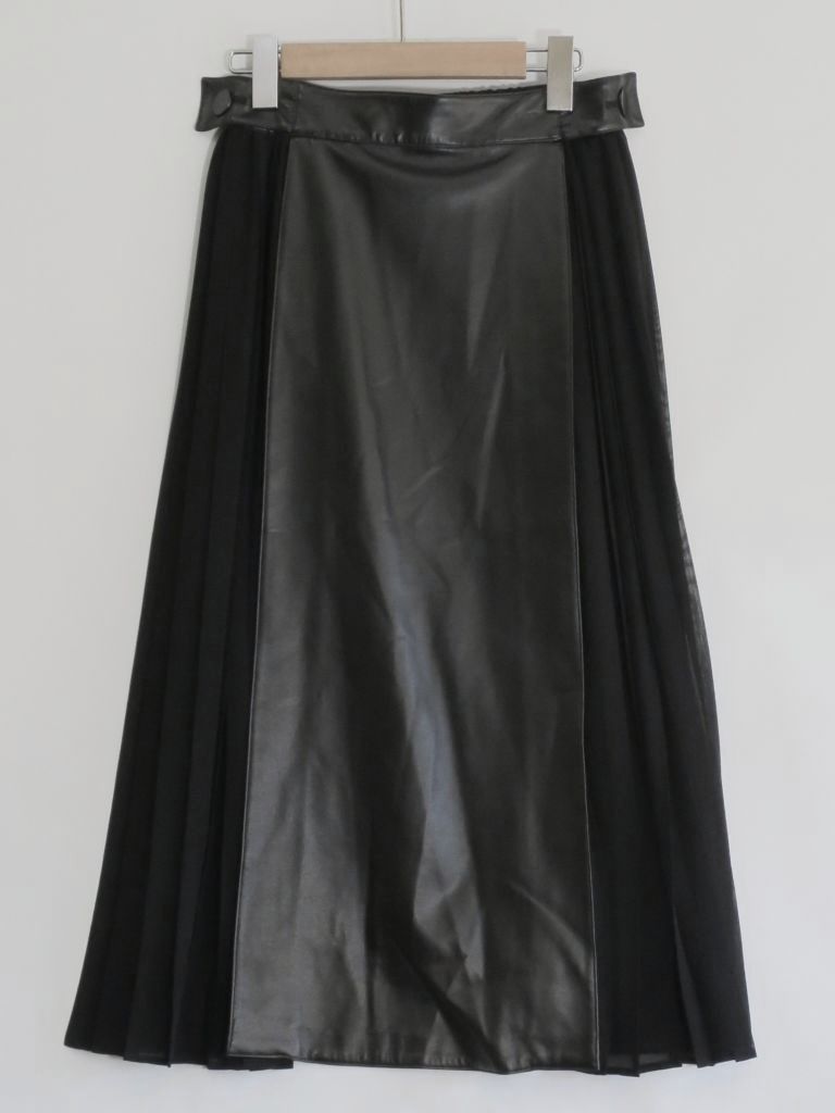 227302】ADORE アドーア フェイクレザー×プリーツ切替ロングスカート
