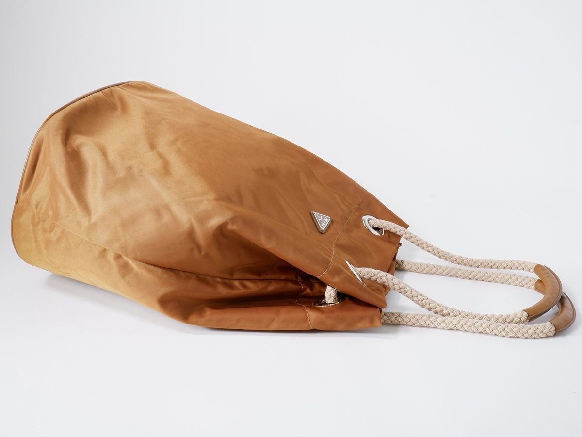 PRADAプラダ マリナー Re-Nylon トートバッグMariner Medium Re-Nylon
