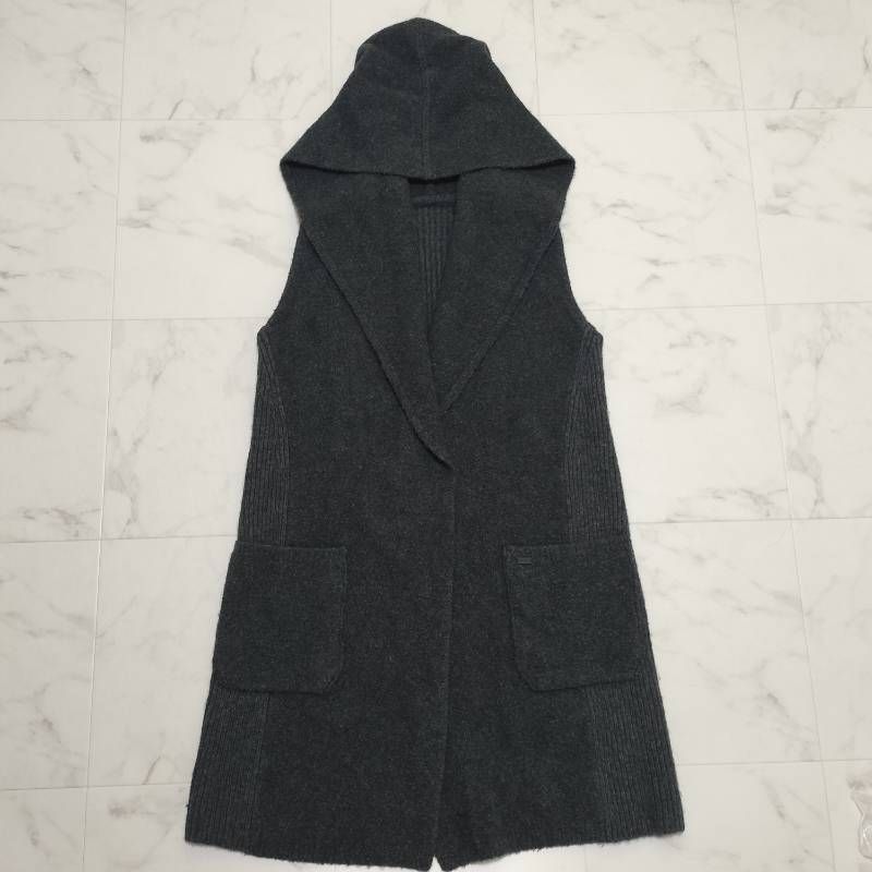 フォクシー カシミアウール ニットジレ ロングベスト フーディ ニット