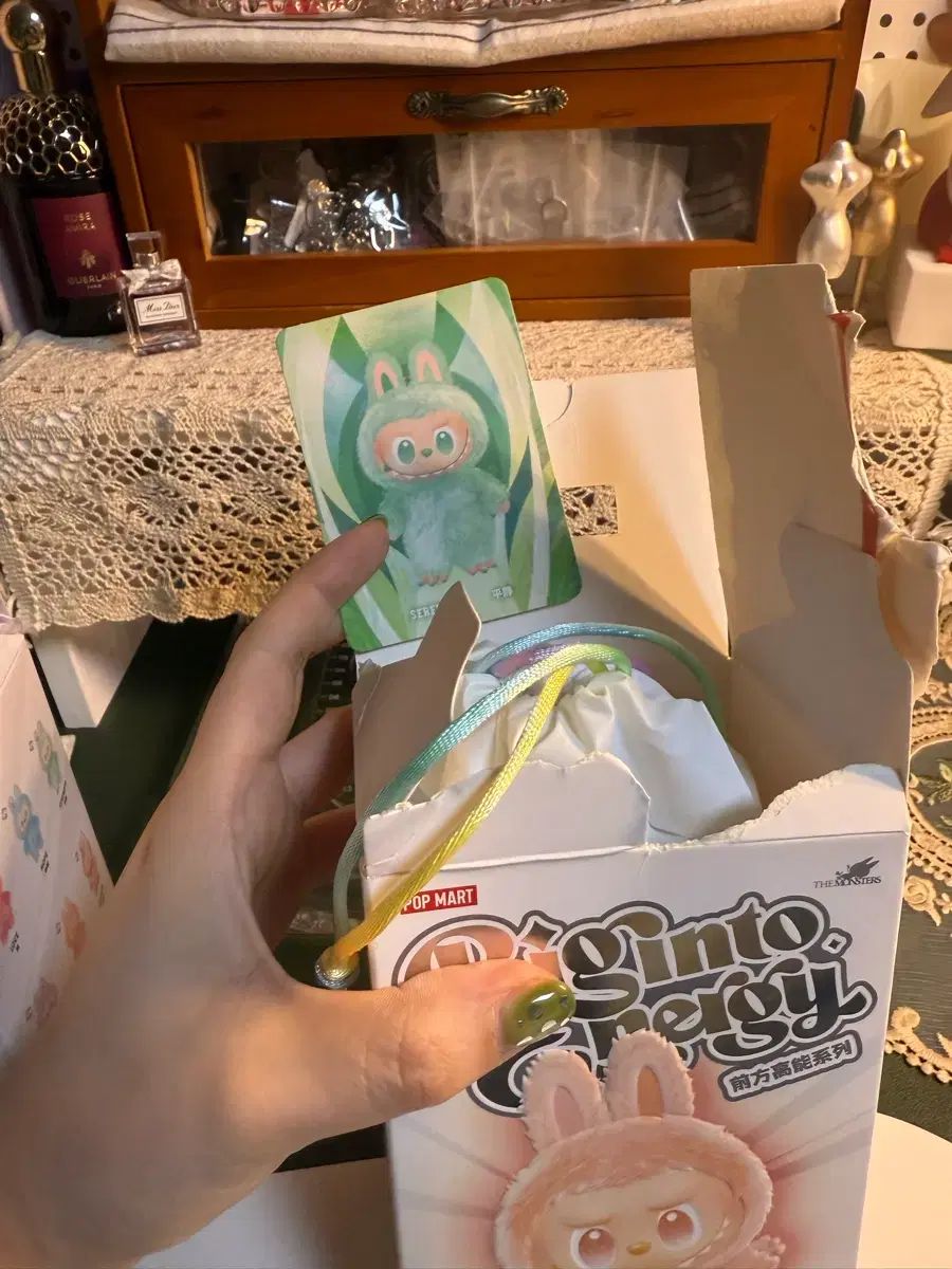 ポップマート ザ・モンスターズ ビッグ イン・トゥ・エナジー シリーズ