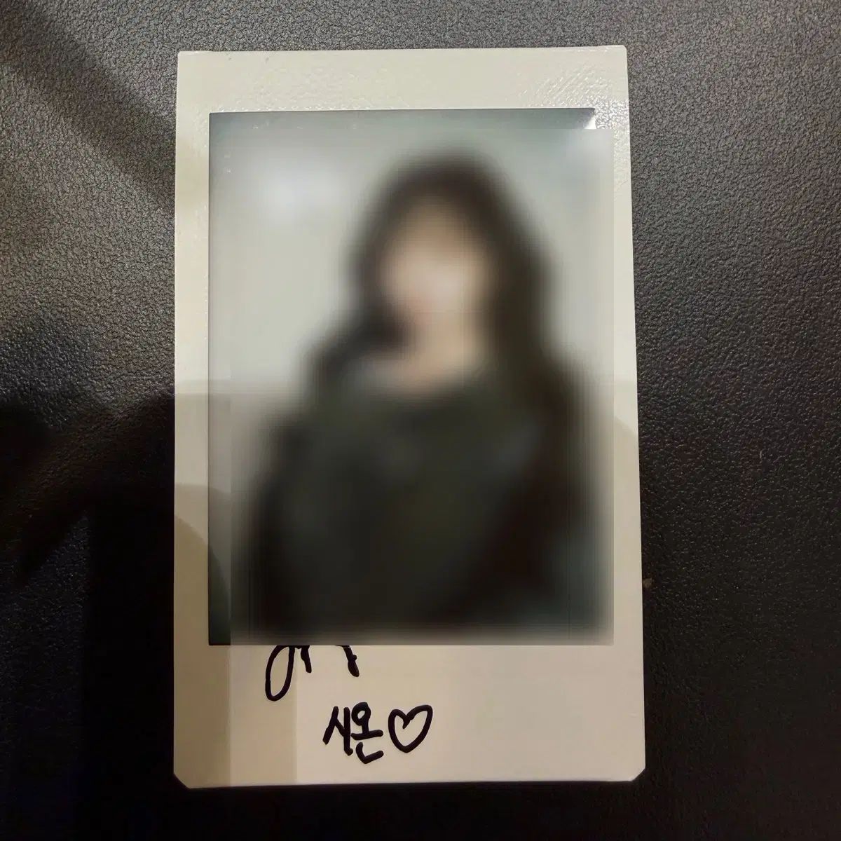 tripleS シオン 対面 サイン会　ポラロイド tripleS シオン 対面 サイン会 ポラロイド