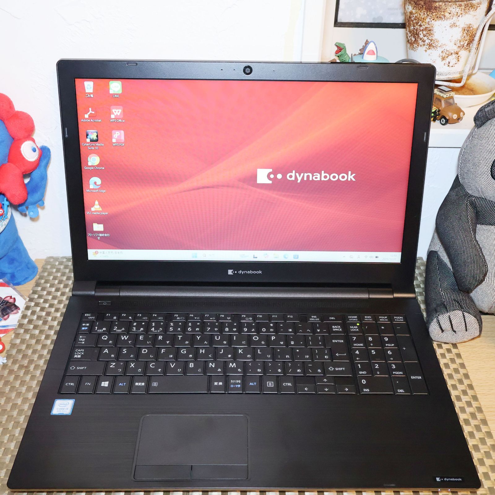 美品！Win11公式対応8世代i5/メモリ8G/新品SSD/DVD/無線/カメラ - メルカリ