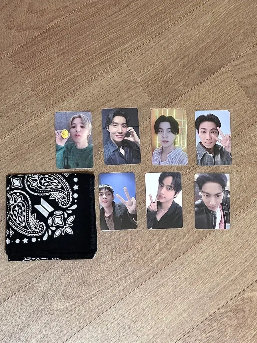 BTS フェスタ トレカ 7枚 + バンダナ フルセット - メルカリ
